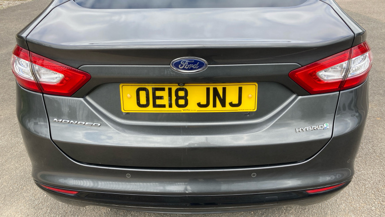 Ford Mondeo 2.0 Hybrid Titanium Edition 4dr Auto Hybrid Saloon